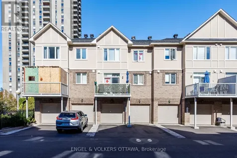 180 Lanark Avenue Ottawa ON K1Z 1E5