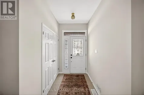 180 Lanark Avenue Ottawa ON K1Z 1E5