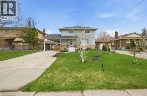 22 Paris Road Brantford ON N3R 1H7