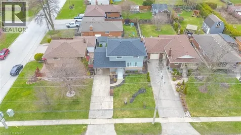 22 Paris Road Brantford ON N3R 1H7