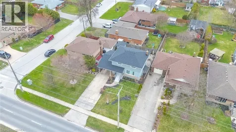 22 Paris Road Brantford ON N3R 1H7