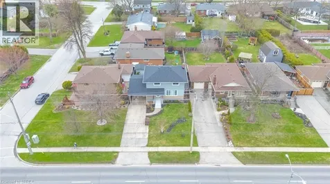 22 Paris Road Brantford ON N3R 1H7
