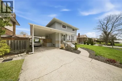 22 Paris Road Brantford ON N3R 1H7