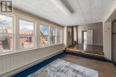 1178 4th Avenue West Owen Sound ON N4K 4W5