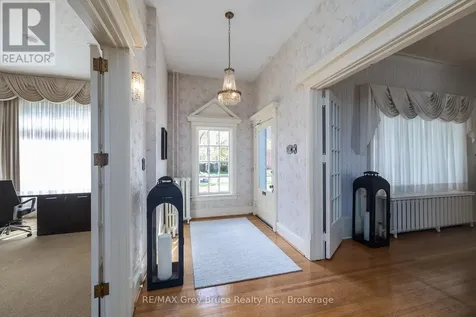 1178 4th Avenue West Owen Sound ON N4K 4W5