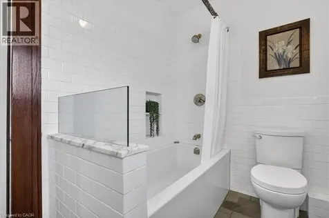 859 Queen's Boulevard Kitchener ON N2M 1A6
