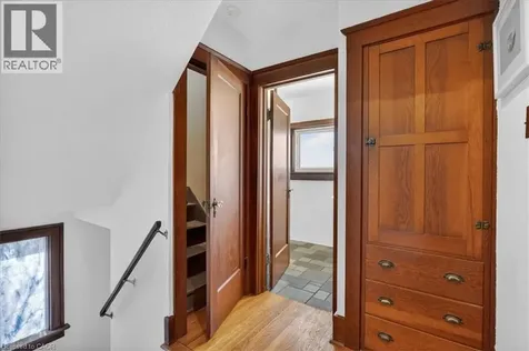 859 Queen's Boulevard Kitchener ON N2M 1A6