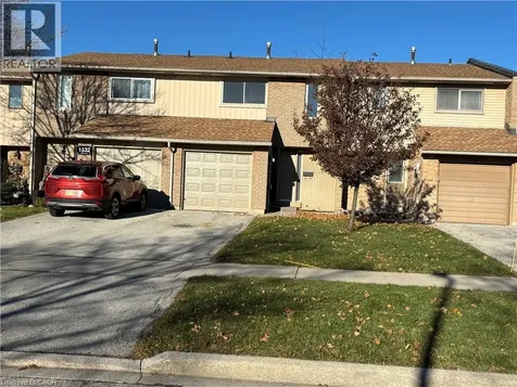 1532 Lancaster Drive Oakville ON L6H 2Z3