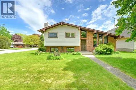 204 Pearson Drive Harrow ON N0R 1G0