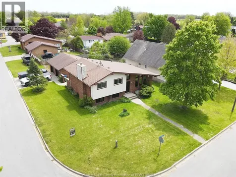 204 Pearson Drive Harrow ON N0R 1G0