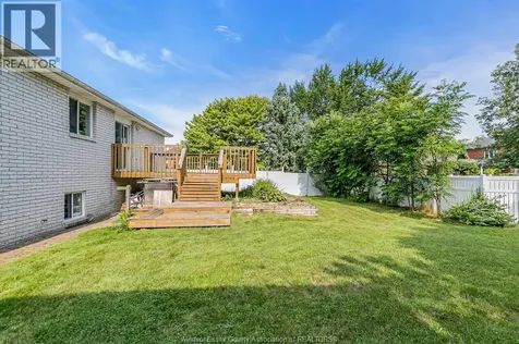 850 Lake Shore Drive Windsor ON N9G 2R1