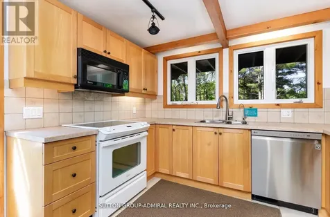 17835 Mccowan Road East Gwillimbury ON L0G 1E0