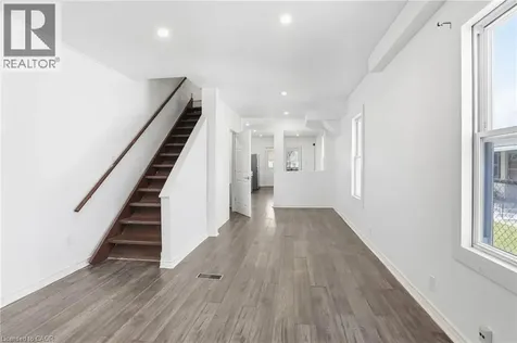 5671 Desson Avenue Niagara Falls ON L2G 3T3