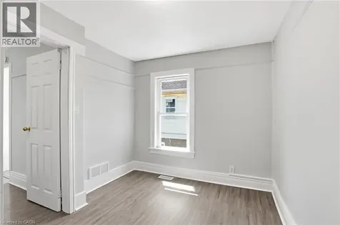5671 Desson Avenue Niagara Falls ON L2G 3T3