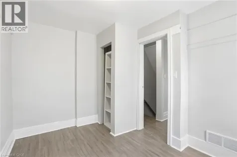 5671 Desson Avenue Niagara Falls ON L2G 3T3