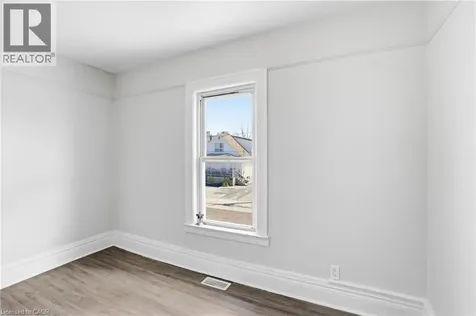 5671 Desson Avenue Niagara Falls ON L2G 3T3