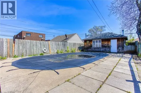 292 Fairfield Avenue Hamilton ON L8H 5H6