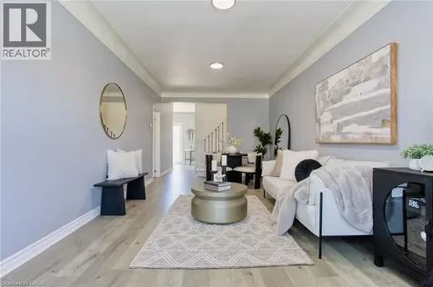 292 Fairfield Avenue Hamilton ON L8H 5H6
