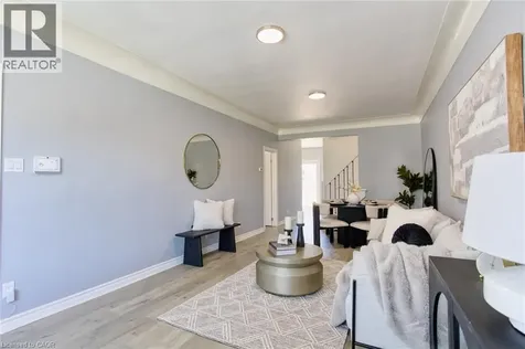 292 Fairfield Avenue Hamilton ON L8H 5H6