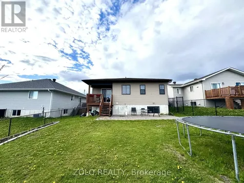 212 Bellwood Drive Cornwall ON K6H 0G9