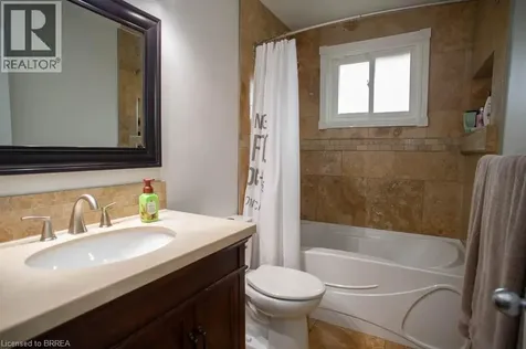 102 Century Hill Drive Kitchener ON N2E 2H8