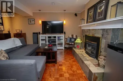 102 Century Hill Drive Kitchener ON N2E 2H8