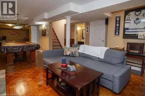 102 Century Hill Drive Kitchener ON N2E 2H8
