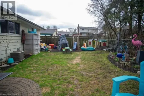 102 Century Hill Drive Kitchener ON N2E 2H8