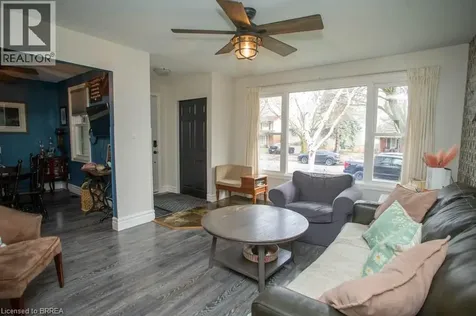102 Century Hill Drive Kitchener ON N2E 2H8