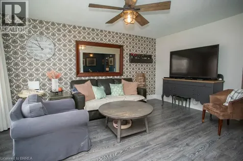 102 Century Hill Drive Kitchener ON N2E 2H8