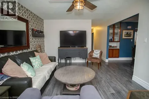 102 Century Hill Drive Kitchener ON N2E 2H8