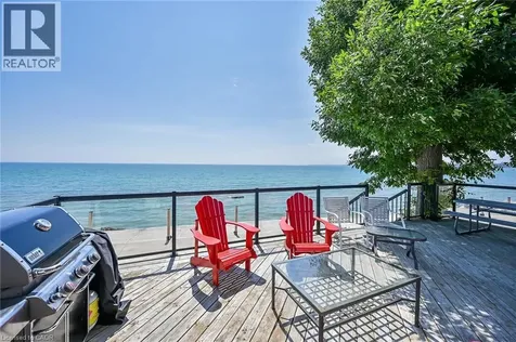 61 Horseshoe Bay Road Dunnville ON N1A 2W8