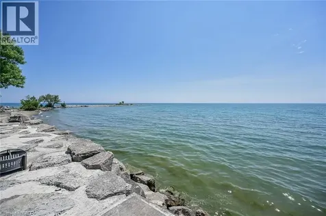 61 Horseshoe Bay Road Dunnville ON N1A 2W8