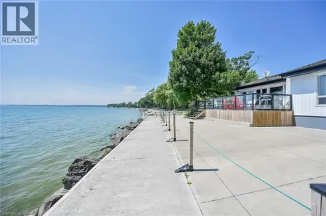 61 Horseshoe Bay Road Dunnville ON N1A 2W8