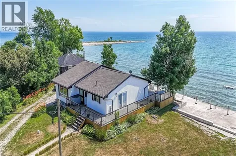 61 Horseshoe Bay Road Dunnville ON N1A 2W8