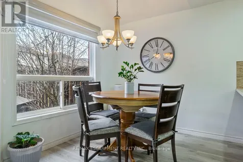 45 Hawkins Drive Cambridge ON N1T 1Z7