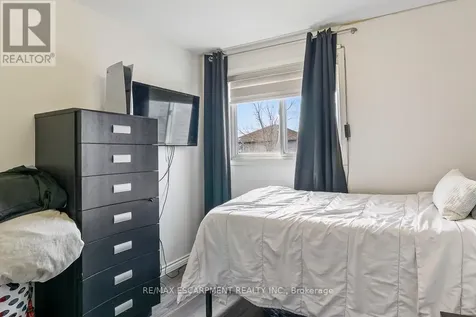 45 Hawkins Drive Cambridge ON N1T 1Z7