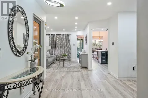 45 Hawkins Drive Cambridge ON N1T 1Z7
