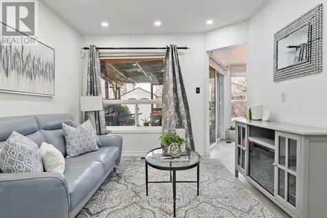 45 Hawkins Drive Cambridge ON N1T 1Z7