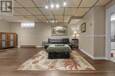 280 Park Grove Drive Ottawa ON K1E 2T1