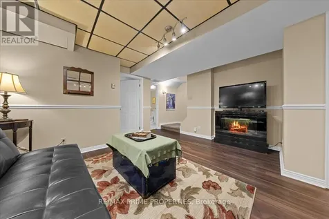 280 Park Grove Drive Ottawa ON K1E 2T1