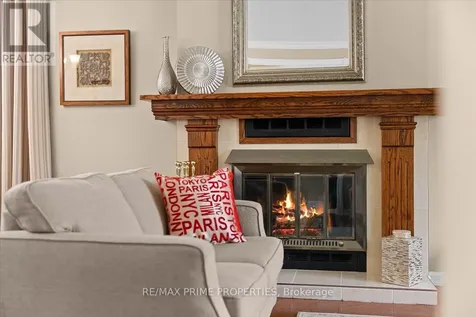 280 Park Grove Drive Ottawa ON K1E 2T1