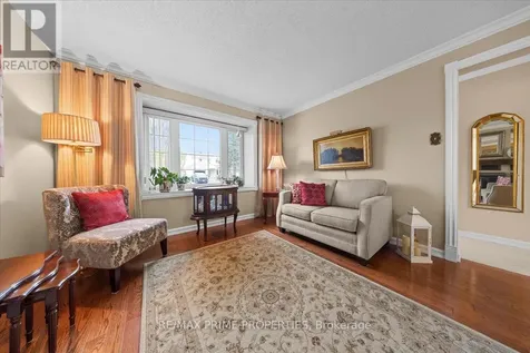 280 Park Grove Drive Ottawa ON K1E 2T1