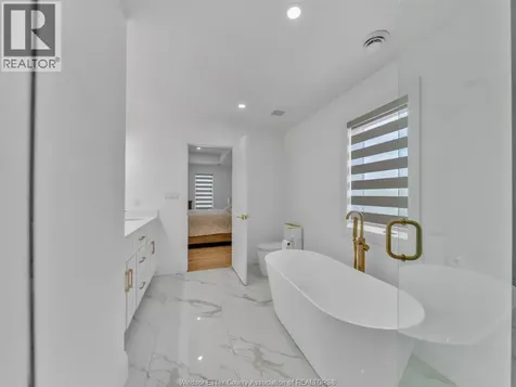 3684 Sutton Avenue Windsor ON N9E 0B3