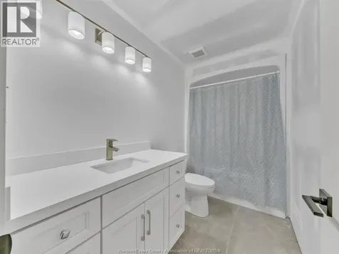 3684 Sutton Avenue Windsor ON N9E 0B3