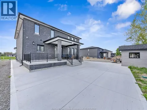 3684 Sutton Avenue Windsor ON N9E 0B3