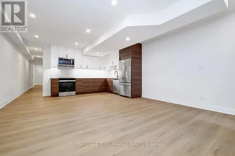 31 Commanda Way Ottawa ON K1M 1G1