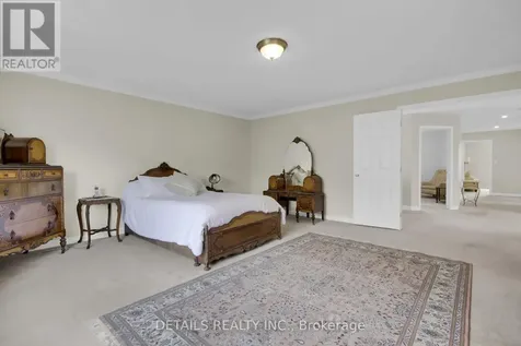 7 Stonecroft Terrace Ottawa ON K2K 2V1