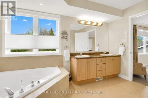 7 Stonecroft Terrace Ottawa ON K2K 2V1