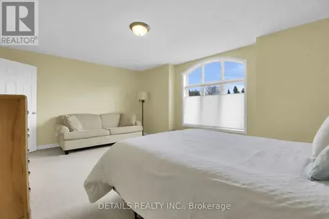 7 Stonecroft Terrace Ottawa ON K2K 2V1